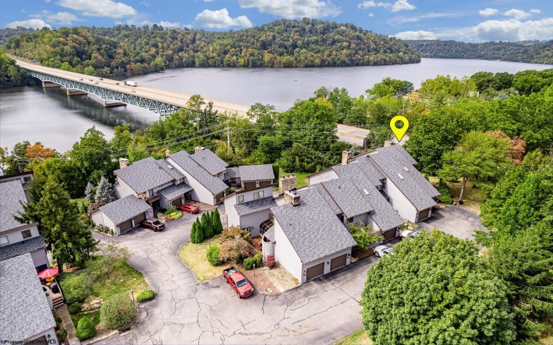 705 Lakeview Estates, Morgantown, West Virginia 26508, 3 Bedrooms Bedrooms, 7 Rooms Rooms,3 BathroomsBathrooms,Single Family Attached,For Sale,Lakeview,10161677