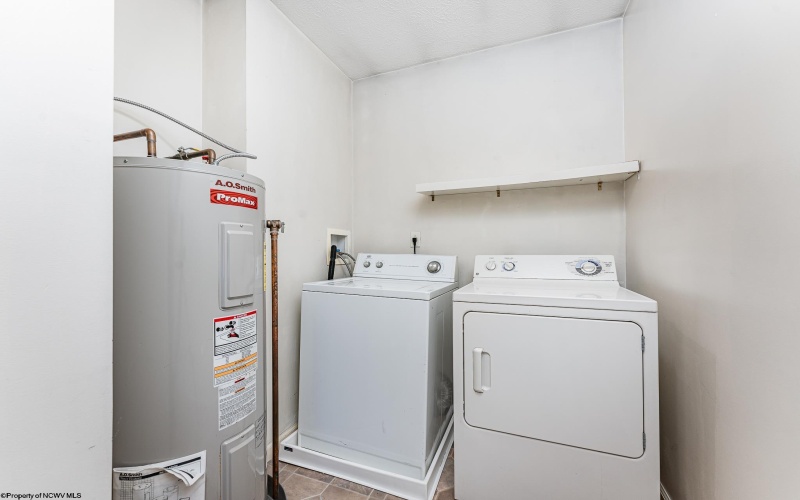 316-340 Willey Street, Morgantown, West Virginia 26505, ,Multi-unit/income,For Sale,Willey,10161654