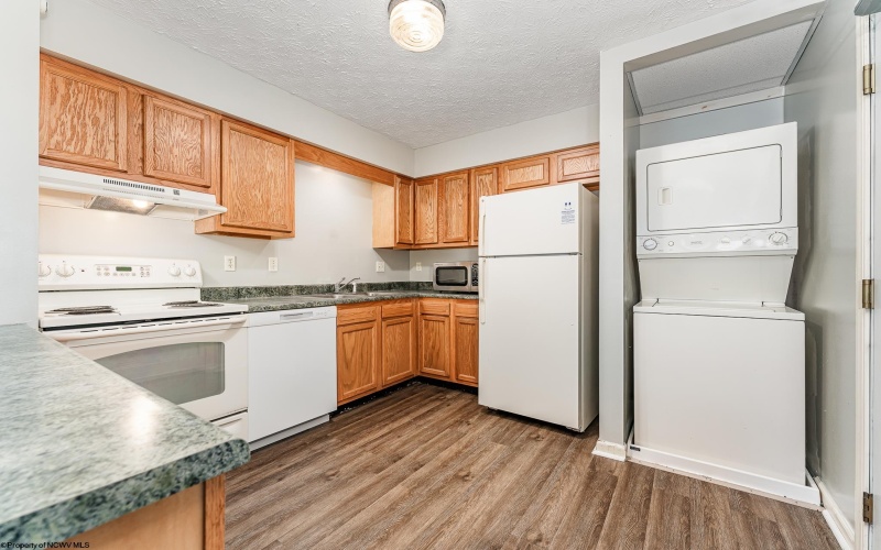 316-340 Willey Street, Morgantown, West Virginia 26505, ,Multi-unit/income,For Sale,Willey,10161654