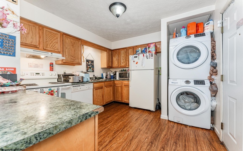 316-340 Willey Street, Morgantown, West Virginia 26505, ,Multi-unit/income,For Sale,Willey,10161654