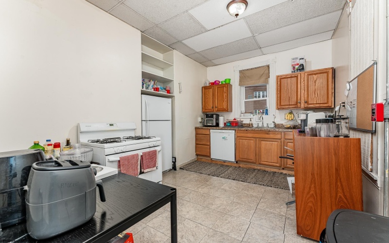 316-340 Willey Street, Morgantown, West Virginia 26505, ,Multi-unit/income,For Sale,Willey,10161654