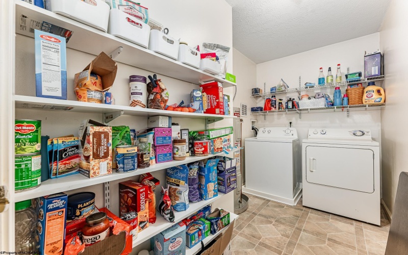316-340 Willey Street, Morgantown, West Virginia 26505, ,Multi-unit/income,For Sale,Willey,10161654