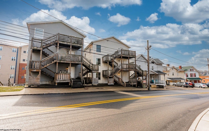 316-340 Willey Street, Morgantown, West Virginia 26505, ,Multi-unit/income,For Sale,Willey,10161654