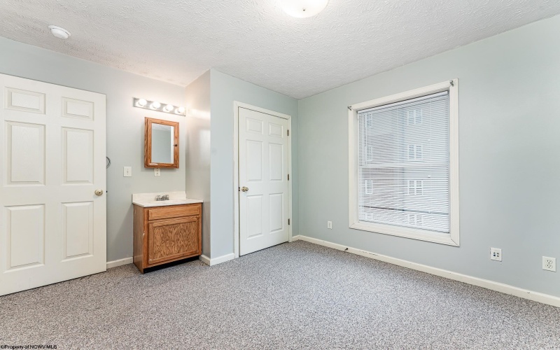 316-340 Willey Street, Morgantown, West Virginia 26505, ,Multi-unit/income,For Sale,Willey,10161654