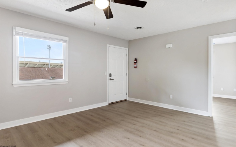 9 South East Court, Morgantown, West Virginia 26505, 2 Bedrooms Bedrooms, 4 Rooms Rooms,1 BathroomBathrooms,Residential Rentals,For Rent,South East,10161655