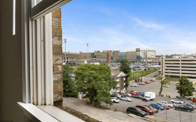9 South East Court, Morgantown, West Virginia 26505, 2 Bedrooms Bedrooms, 4 Rooms Rooms,1 BathroomBathrooms,Residential Rentals,For Rent,South East,10161655