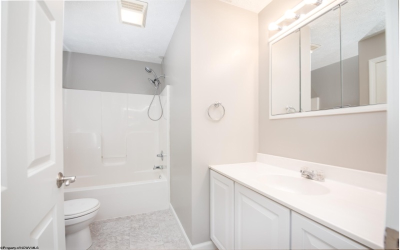 280 West Run Road, Morgantown, West Virginia 26508, 3 Bedrooms Bedrooms, 10 Rooms Rooms,3 BathroomsBathrooms,Residential Rentals,For Rent,West Run,10161658