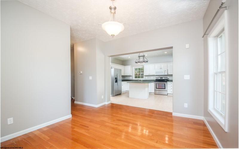 280 West Run Road, Morgantown, West Virginia 26508, 3 Bedrooms Bedrooms, 10 Rooms Rooms,3 BathroomsBathrooms,Residential Rentals,For Rent,West Run,10161658