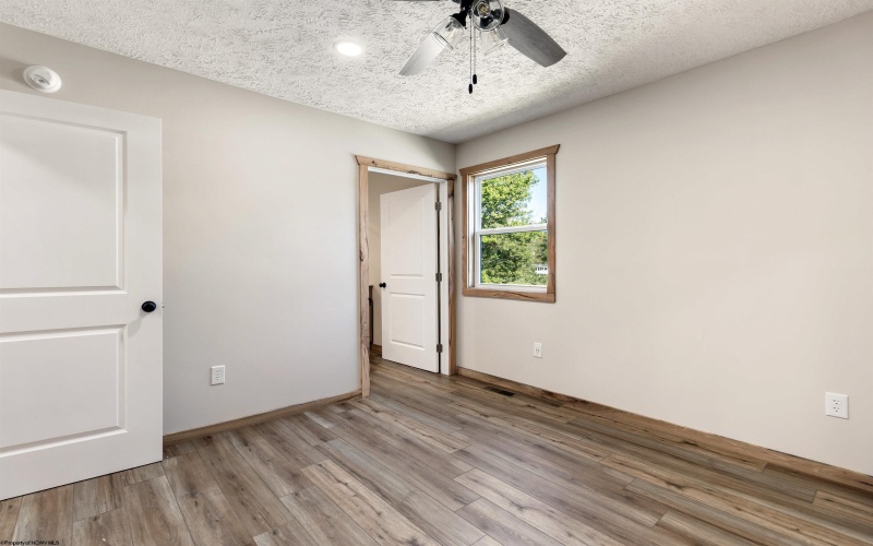 100 Maple Street, Masontown, West Virginia 26542-9649, 4 Bedrooms Bedrooms, 8 Rooms Rooms,2 BathroomsBathrooms,Single Family Detached,For Sale,Maple,10161662