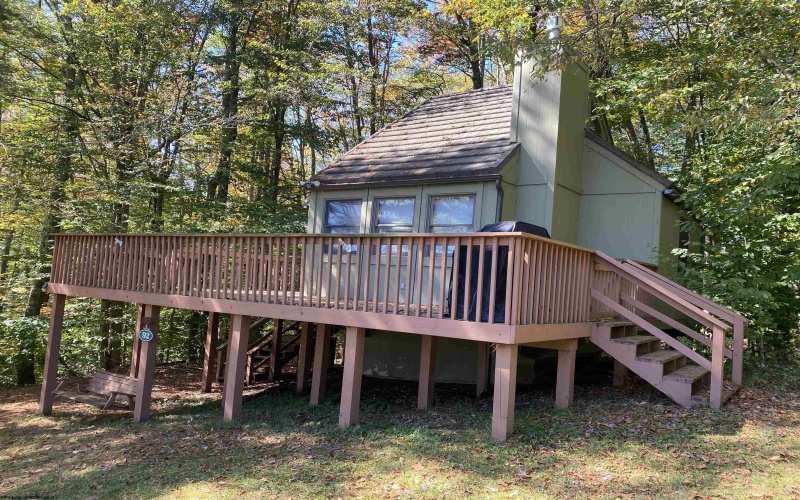 92 Lodge Drive, Davis, West Virginia 26260, 2 Bedrooms Bedrooms, 4 Rooms Rooms,1 BathroomBathrooms,Single Family Detached,For Sale,Lodge,10158507
