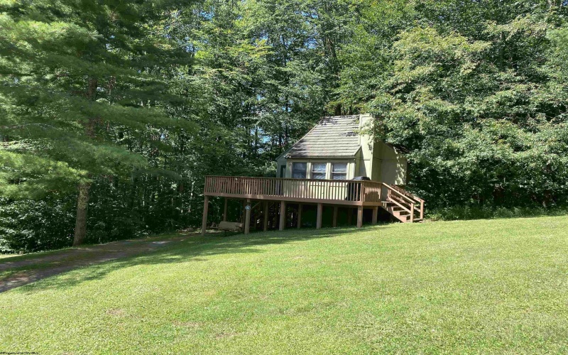 92 Lodge Drive, Davis, West Virginia 26260, 2 Bedrooms Bedrooms, 4 Rooms Rooms,1 BathroomBathrooms,Single Family Detached,For Sale,Lodge,10158507