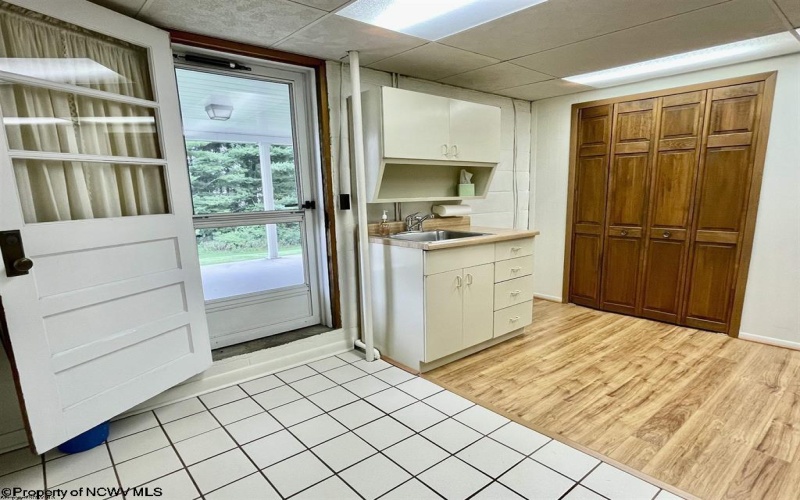 105 Walsh Drive, Kingwood, West Virginia 26537, 3 Bedrooms Bedrooms, 6 Rooms Rooms,2 BathroomsBathrooms,Single Family Detached,For Sale,Walsh,10161659 105 Walsh Drive, Kingwood, West Virginia 26537, 3 Bedrooms Bedrooms, 6 Rooms Rooms,2 BathroomsBathrooms,Single Family Detached,For Sale,Walsh,10161659