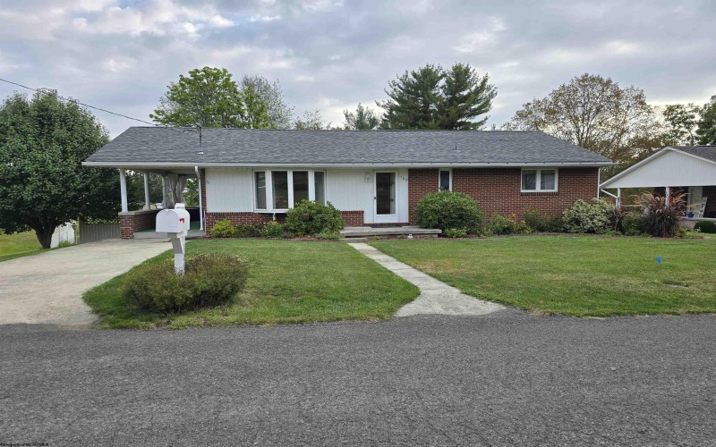 105 Walsh Drive, Kingwood, West Virginia 26537, 3 Bedrooms Bedrooms, 6 Rooms Rooms,2 BathroomsBathrooms,Single Family Detached,For Sale,Walsh,10161659 105 Walsh Drive, Kingwood, West Virginia 26537, 3 Bedrooms Bedrooms, 6 Rooms Rooms,2 BathroomsBathrooms,Single Family Detached,For Sale,Walsh,10161659