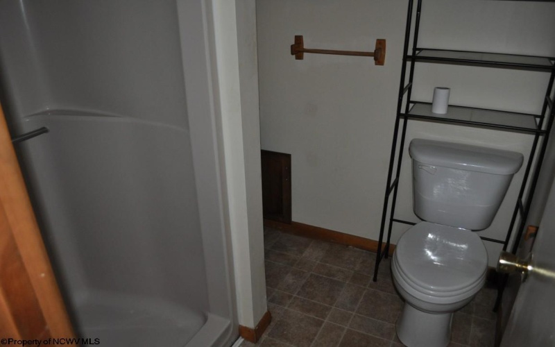 3039 Earl L Core Road, Morgantown, West Virginia 26508, 3 Bedrooms Bedrooms, 6 Rooms Rooms,2 BathroomsBathrooms,Single Family Detached,For Sale,Earl L Core,10161667