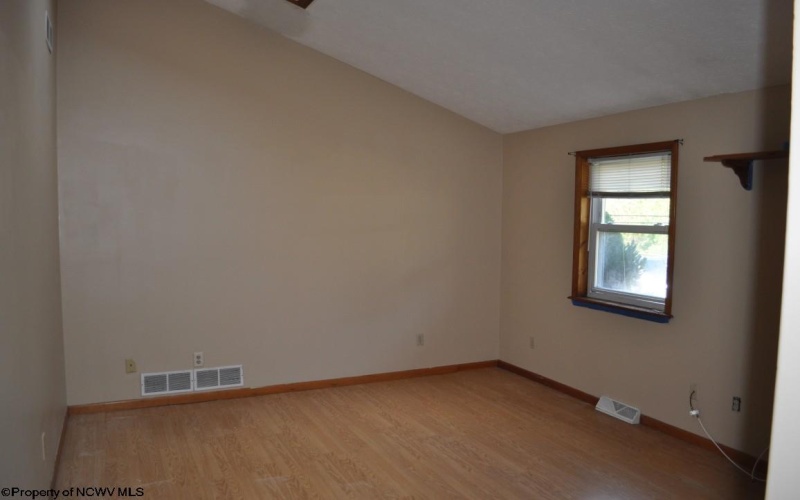 3039 Earl L Core Road, Morgantown, West Virginia 26508, 3 Bedrooms Bedrooms, 6 Rooms Rooms,2 BathroomsBathrooms,Single Family Detached,For Sale,Earl L Core,10161667
