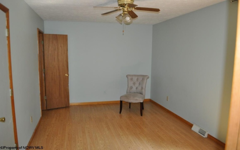 3039 Earl L Core Road, Morgantown, West Virginia 26508, 3 Bedrooms Bedrooms, 6 Rooms Rooms,2 BathroomsBathrooms,Single Family Detached,For Sale,Earl L Core,10161667
