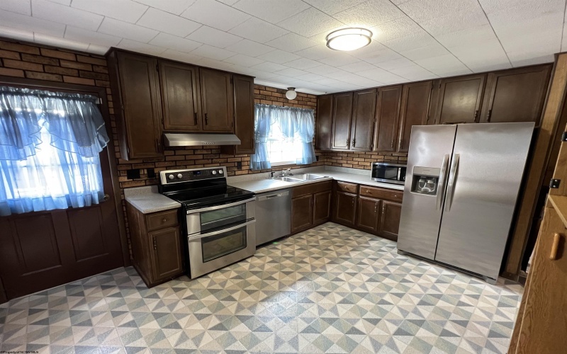 9517 Seneca Trail, Mill Creek, West Virginia 26280, 4 Bedrooms Bedrooms, 8 Rooms Rooms,2 BathroomsBathrooms,Single Family Detached,For Sale,Seneca,10161661