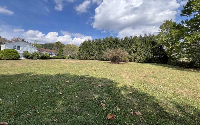 9517 Seneca Trail, Mill Creek, West Virginia 26280, 4 Bedrooms Bedrooms, 8 Rooms Rooms,2 BathroomsBathrooms,Single Family Detached,For Sale,Seneca,10161661