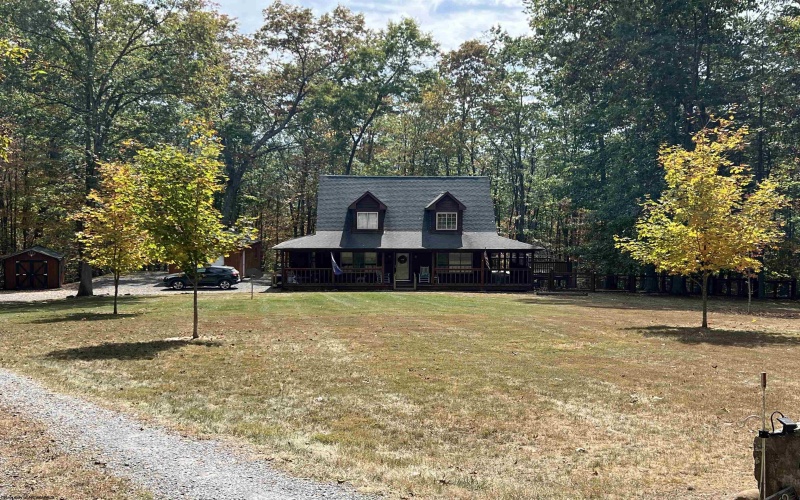 162 Summit Circle, Hillsboro, West Virginia 24946, 2 Bedrooms Bedrooms, 8 Rooms Rooms,2 BathroomsBathrooms,Single Family Detached,For Sale,Summit,10161665
