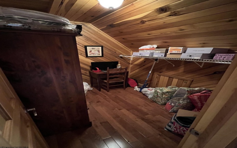 162 Summit Circle, Hillsboro, West Virginia 24946, 2 Bedrooms Bedrooms, 8 Rooms Rooms,2 BathroomsBathrooms,Single Family Detached,For Sale,Summit,10161665