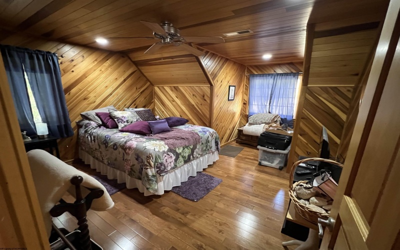 162 Summit Circle, Hillsboro, West Virginia 24946, 2 Bedrooms Bedrooms, 8 Rooms Rooms,2 BathroomsBathrooms,Single Family Detached,For Sale,Summit,10161665