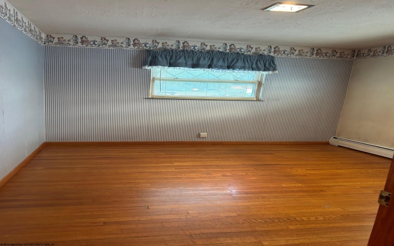 68 Crescent Avenue, Buckhannon, West Virginia 26201, 4 Bedrooms Bedrooms, 13 Rooms Rooms,1 BathroomBathrooms,Single Family Detached,For Sale,Crescent,10161678