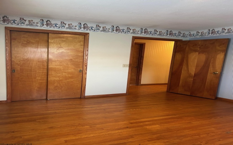 68 Crescent Avenue, Buckhannon, West Virginia 26201, 4 Bedrooms Bedrooms, 13 Rooms Rooms,1 BathroomBathrooms,Single Family Detached,For Sale,Crescent,10161678