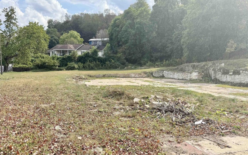 306 BEECH Street, Grafton, West Virginia 26354, ,Lots/land,For Sale,BEECH,10161679