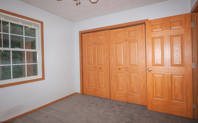 1510 Bergamont Street, Morgantown, West Virginia 26505, 3 Bedrooms Bedrooms, 6 Rooms Rooms,2 BathroomsBathrooms,Single Family Attached,For Sale,Bergamont,10161691