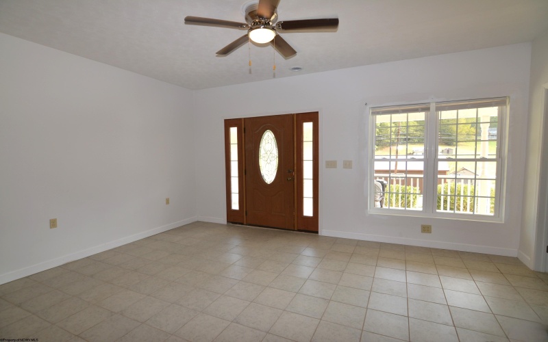 1258 Knottsville Road, Grafton, West Virginia 26354, 5 Bedrooms Bedrooms, 11 Rooms Rooms,3 BathroomsBathrooms,Single Family Detached,For Sale,Knottsville,10161680