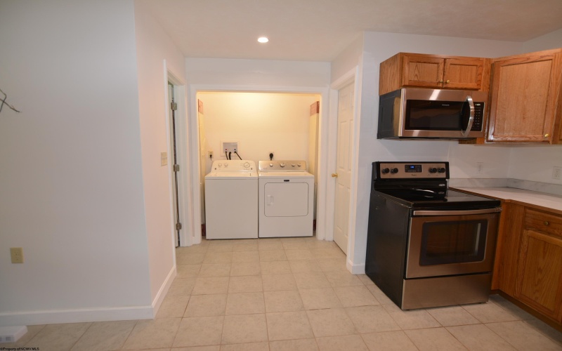 1258 Knottsville Road, Grafton, West Virginia 26354, 5 Bedrooms Bedrooms, 11 Rooms Rooms,3 BathroomsBathrooms,Single Family Detached,For Sale,Knottsville,10161680