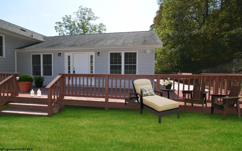 1258 Knottsville Road, Grafton, West Virginia 26354, 5 Bedrooms Bedrooms, 11 Rooms Rooms,3 BathroomsBathrooms,Single Family Detached,For Sale,Knottsville,10161680