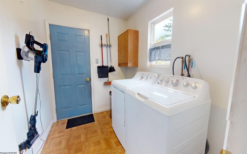 58 CLAY Street, Grafton, West Virginia 26354, 2 Bedrooms Bedrooms, 6 Rooms Rooms,1 BathroomBathrooms,Single Family Detached,For Sale,CLAY,10161681
