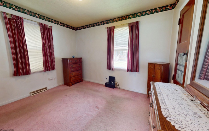58 CLAY Street, Grafton, West Virginia 26354, 2 Bedrooms Bedrooms, 6 Rooms Rooms,1 BathroomBathrooms,Single Family Detached,For Sale,CLAY,10161681