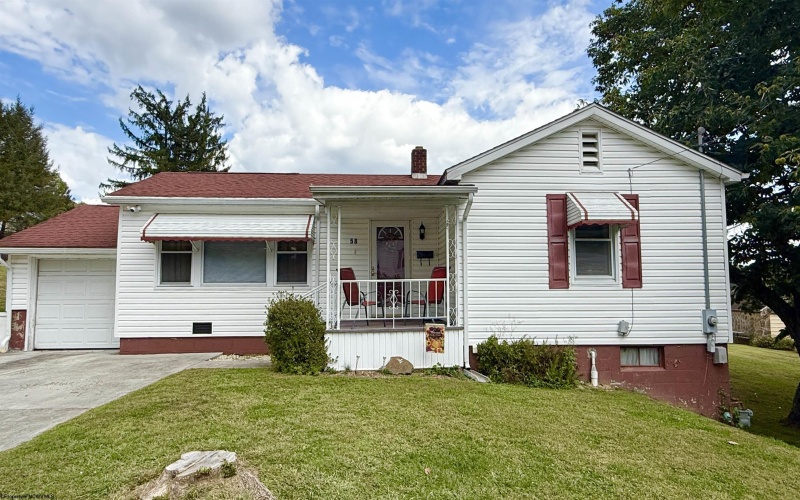 58 CLAY Street, Grafton, West Virginia 26354, 2 Bedrooms Bedrooms, 6 Rooms Rooms,1 BathroomBathrooms,Single Family Detached,For Sale,CLAY,10161681