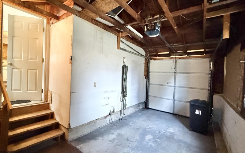 58 CLAY Street, Grafton, West Virginia 26354, 2 Bedrooms Bedrooms, 6 Rooms Rooms,1 BathroomBathrooms,Single Family Detached,For Sale,CLAY,10161681