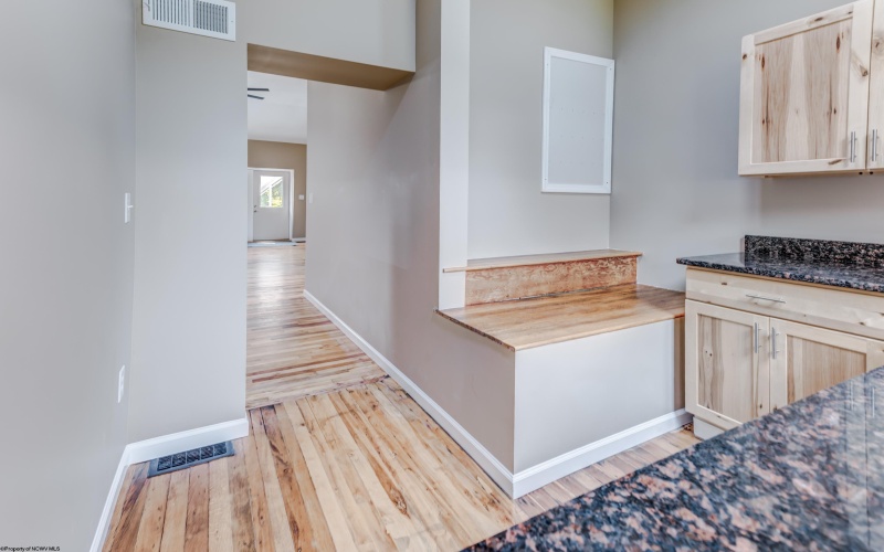 688 Beulah Road, Morgantown, West Virginia 26508, 3 Bedrooms Bedrooms, 8 Rooms Rooms,3 BathroomsBathrooms,Single Family Detached,For Sale,Beulah,10161685