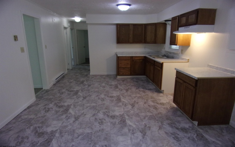 18 Cleveland Avenue, Buckhannon, West Virginia 26201, 3 Bedrooms Bedrooms, 5 Rooms Rooms,1 BathroomBathrooms,Single Family Detached,For Sale,Cleveland,10161686
