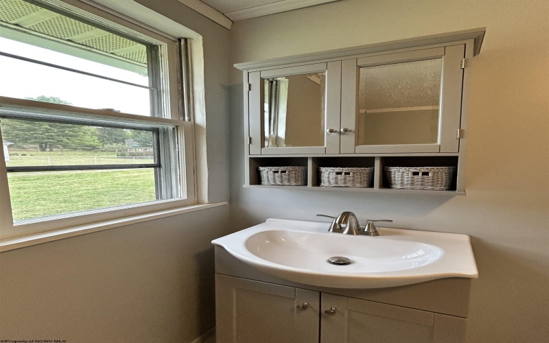 106 Orchard Street, Elkins, West Virginia 26241, 2 Bedrooms Bedrooms, 4 Rooms Rooms,1 BathroomBathrooms,Single Family Detached,For Sale,Orchard,10161699