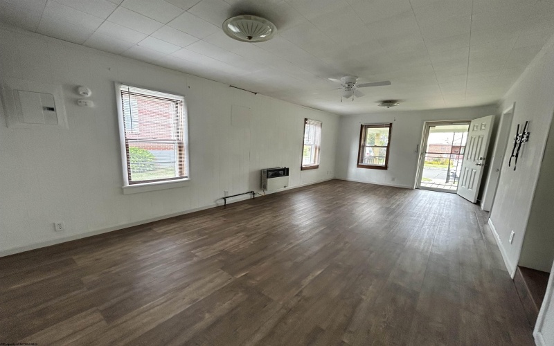106 Orchard Street, Elkins, West Virginia 26241, 2 Bedrooms Bedrooms, 4 Rooms Rooms,1 BathroomBathrooms,Single Family Detached,For Sale,Orchard,10161699