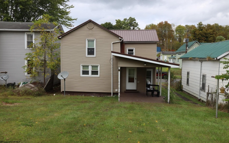 515 Yokum Street, Elkins, West Virginia 26241, 3 Bedrooms Bedrooms, 6 Rooms Rooms,1 BathroomBathrooms,Single Family Detached,For Sale,Yokum,10161703