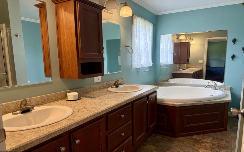 2531 Zinn Chapel Road, Reedsville, West Virginia 26547, 3 Bedrooms Bedrooms, 7 Rooms Rooms,2 BathroomsBathrooms,Single Family Detached,For Sale,Zinn Chapel,10161725