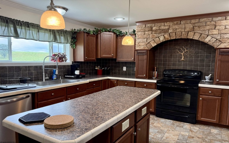 2531 Zinn Chapel Road, Reedsville, West Virginia 26547, 3 Bedrooms Bedrooms, 7 Rooms Rooms,2 BathroomsBathrooms,Single Family Detached,For Sale,Zinn Chapel,10161725
