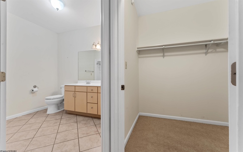 217 Fountain View, Morgantown, West Virginia 26505, 2 Bedrooms Bedrooms, 4 Rooms Rooms,2 BathroomsBathrooms,Single Family Attached,For Sale,Fountain,10161717