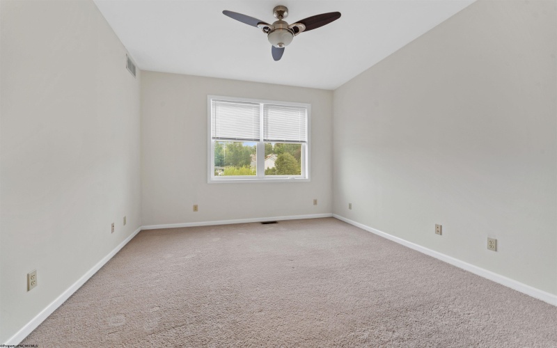 217 Fountain View, Morgantown, West Virginia 26505, 2 Bedrooms Bedrooms, 4 Rooms Rooms,2 BathroomsBathrooms,Single Family Attached,For Sale,Fountain,10161717