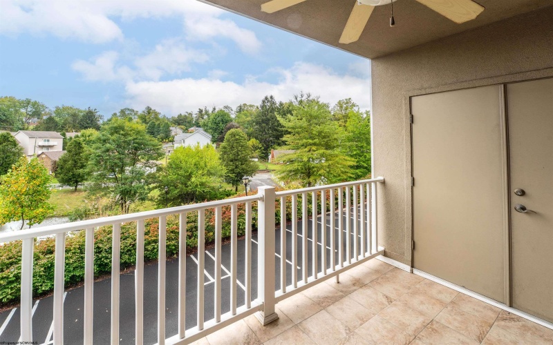 217 Fountain View, Morgantown, West Virginia 26505, 2 Bedrooms Bedrooms, 4 Rooms Rooms,2 BathroomsBathrooms,Single Family Attached,For Sale,Fountain,10161717