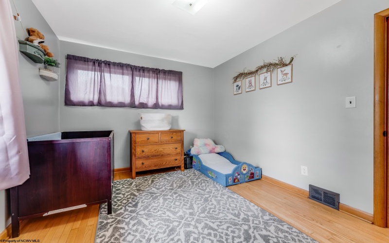 756 Mountain View Place, Morgantown, West Virginia 26501, 3 Bedrooms Bedrooms, 8 Rooms Rooms,2 BathroomsBathrooms,Single Family Detached,For Sale,Mountain View,10161724