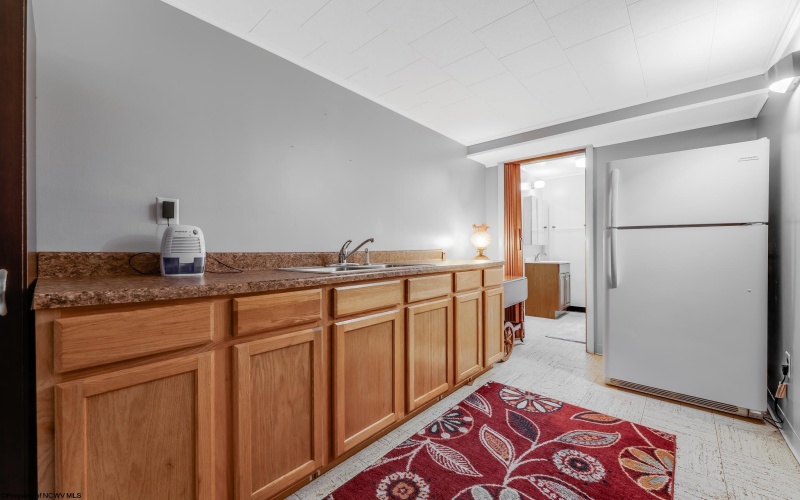 756 Mountain View Place, Morgantown, West Virginia 26501, 3 Bedrooms Bedrooms, 8 Rooms Rooms,2 BathroomsBathrooms,Single Family Detached,For Sale,Mountain View,10161724
