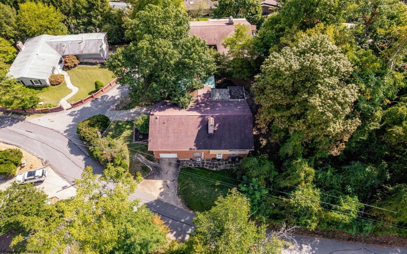 756 Mountain View Place, Morgantown, West Virginia 26501, 3 Bedrooms Bedrooms, 8 Rooms Rooms,2 BathroomsBathrooms,Single Family Detached,For Sale,Mountain View,10161724