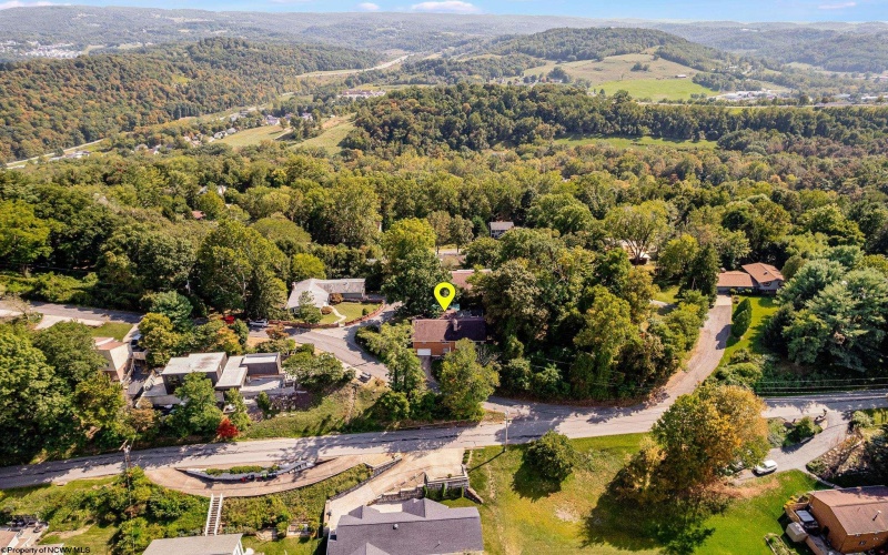 756 Mountain View Place, Morgantown, West Virginia 26501, 3 Bedrooms Bedrooms, 8 Rooms Rooms,2 BathroomsBathrooms,Single Family Detached,For Sale,Mountain View,10161724